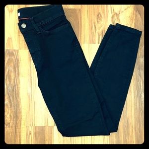 BLACK TOMMY HILFIGER JEGGINGS NWOT